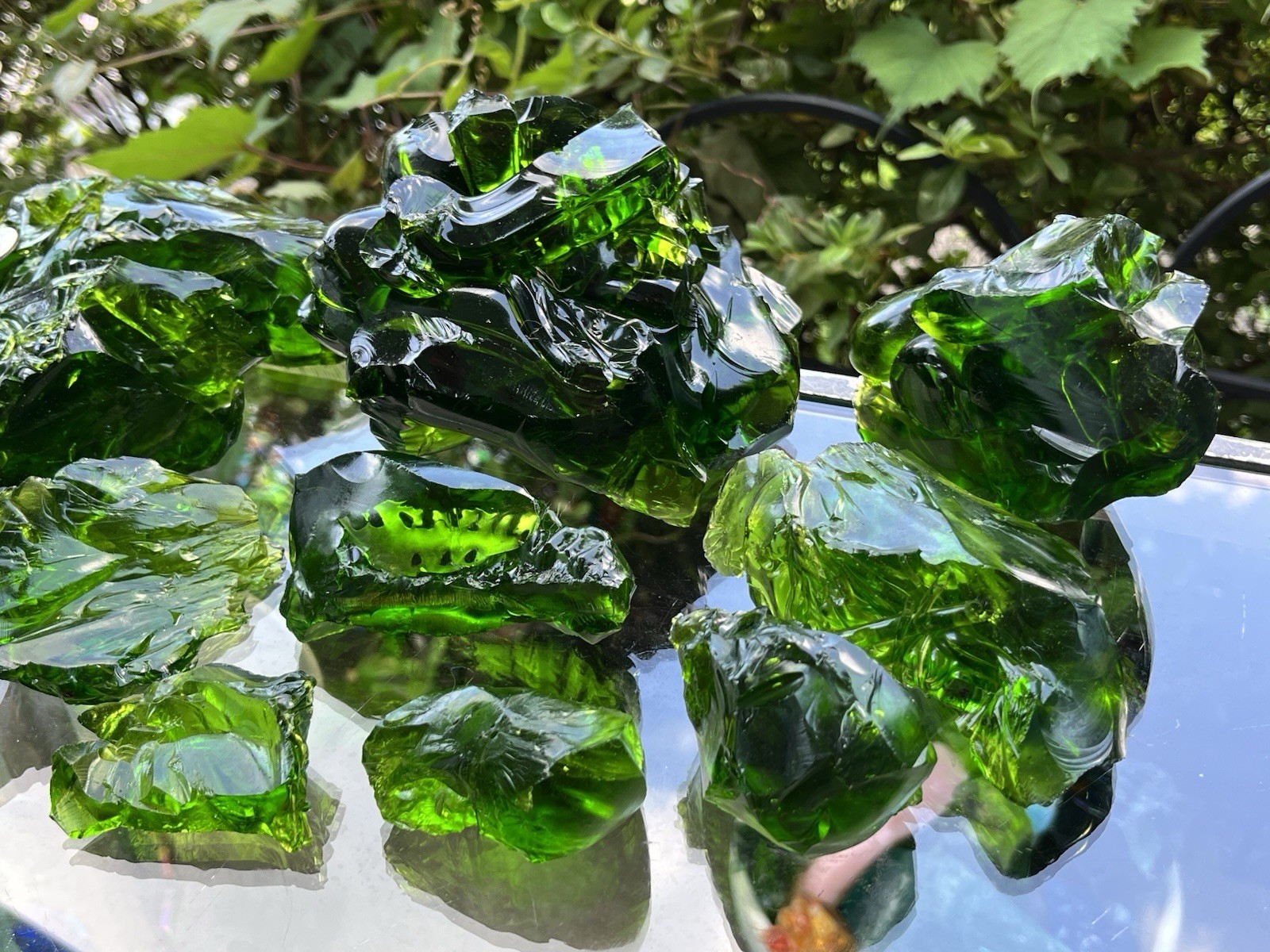 Lot of 10 Deep Green Fern Glass Cullet Slag Chunks ~ 6lbs Blenko