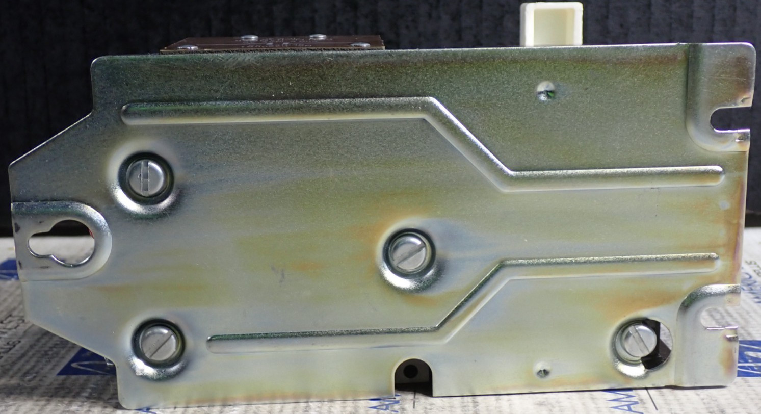 Cutler Hammer A10BN0 Size 0 Starter 5HP 460 3 Phase 18 Amp 120V Coil TESTED S942