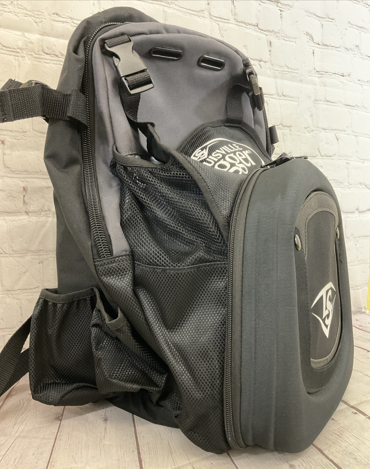 Louisville Slugger MV35140698 Athletic Baseball Backpack Black Grey OS