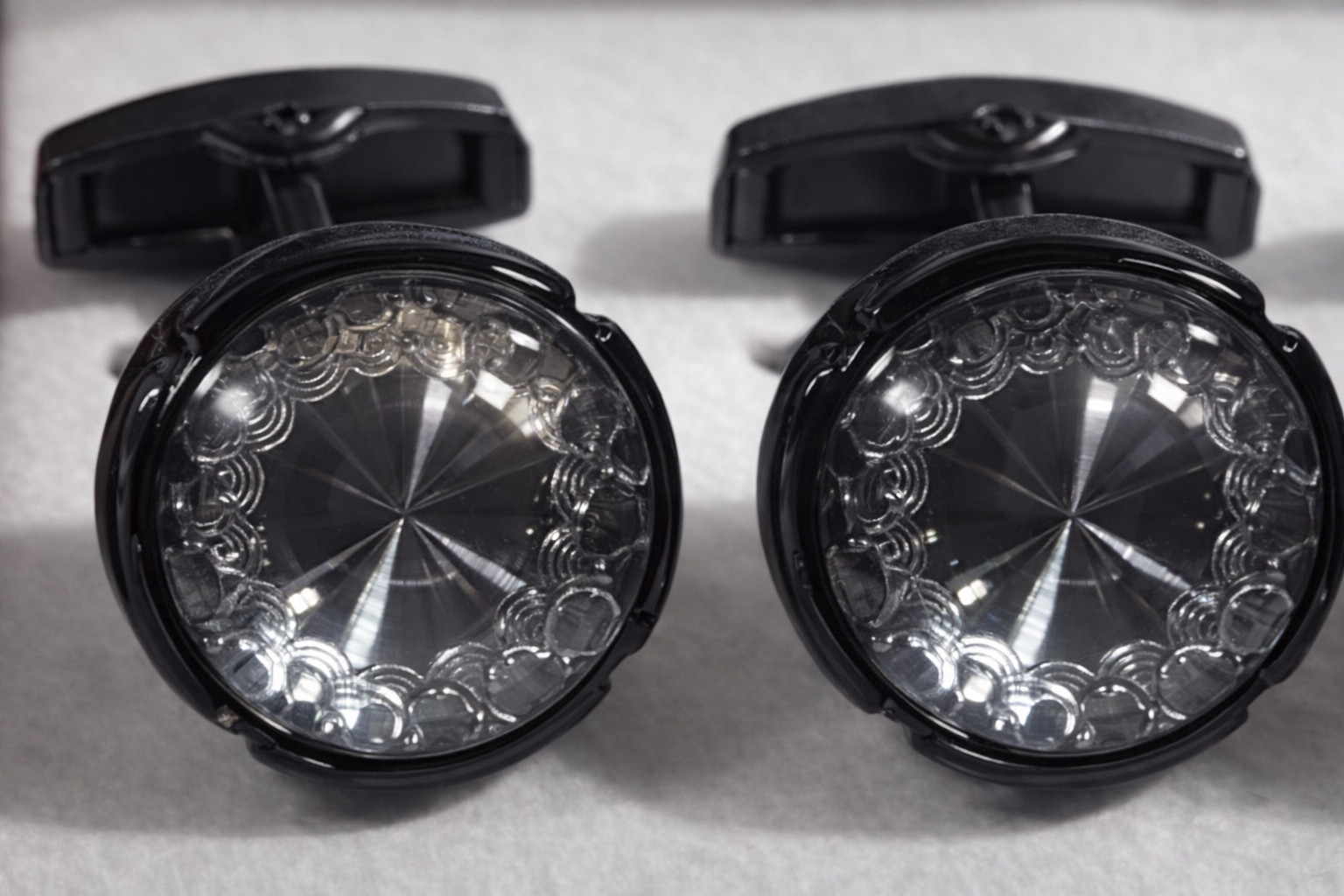 Luxury Men’s Cufflinks Set – 12 Elegant Pairs | Perfect Gift for Him