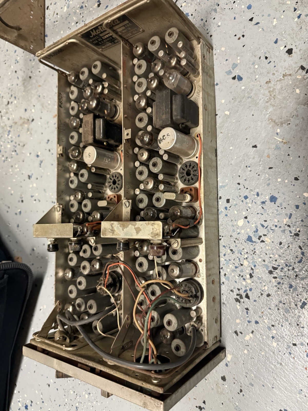 Vintage Motorola Tube Radio Chassis w/ Dynamotor FMTRU-5-V WWII Era Untested