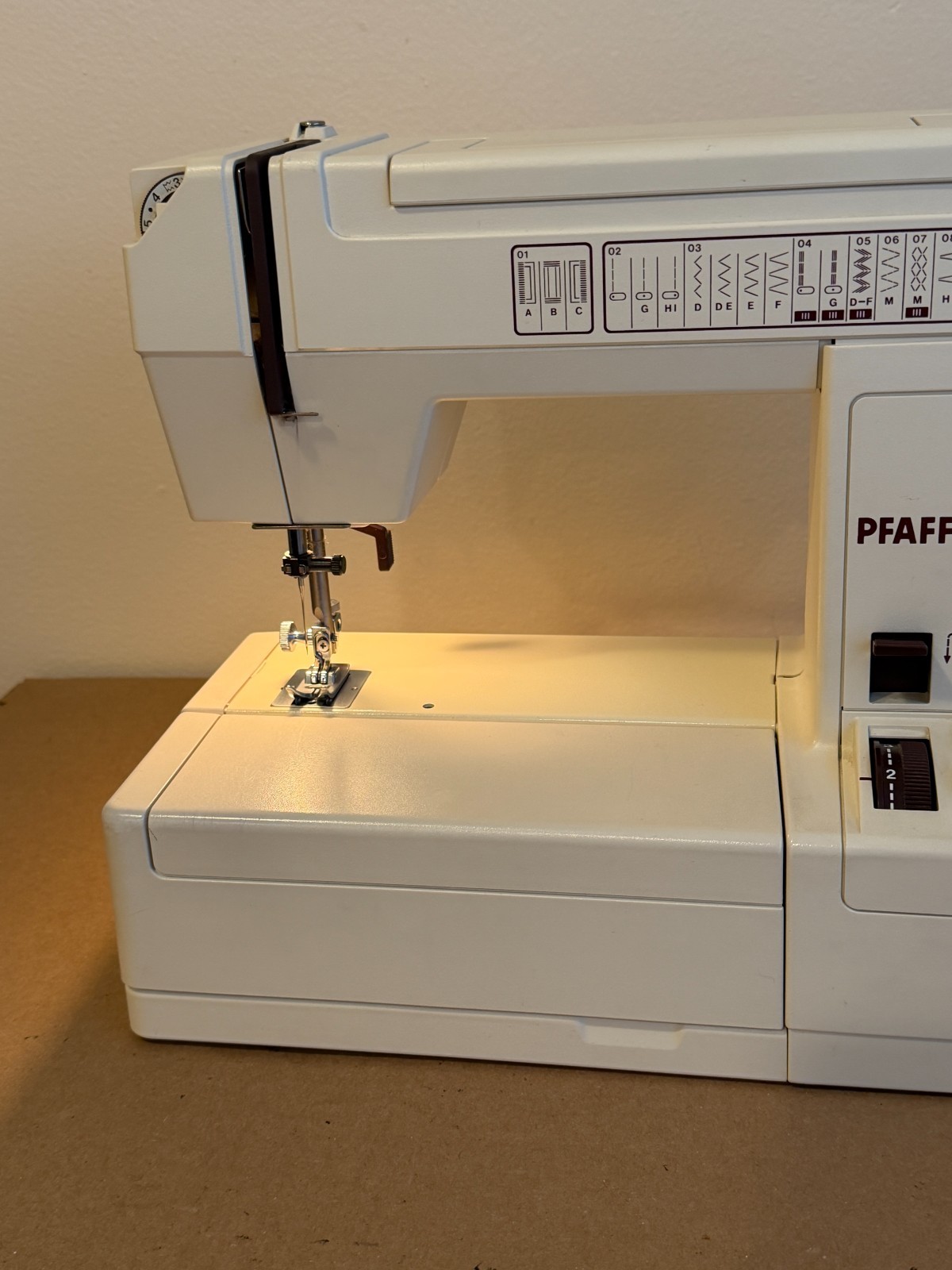 PFAFF hobbymatic 927 sewing machine