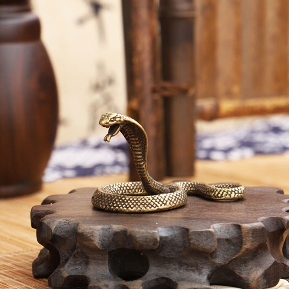 Antique Bronze Cobra Boa Snake Statue Miniature Figurines Copper Zodiac 35*70mm