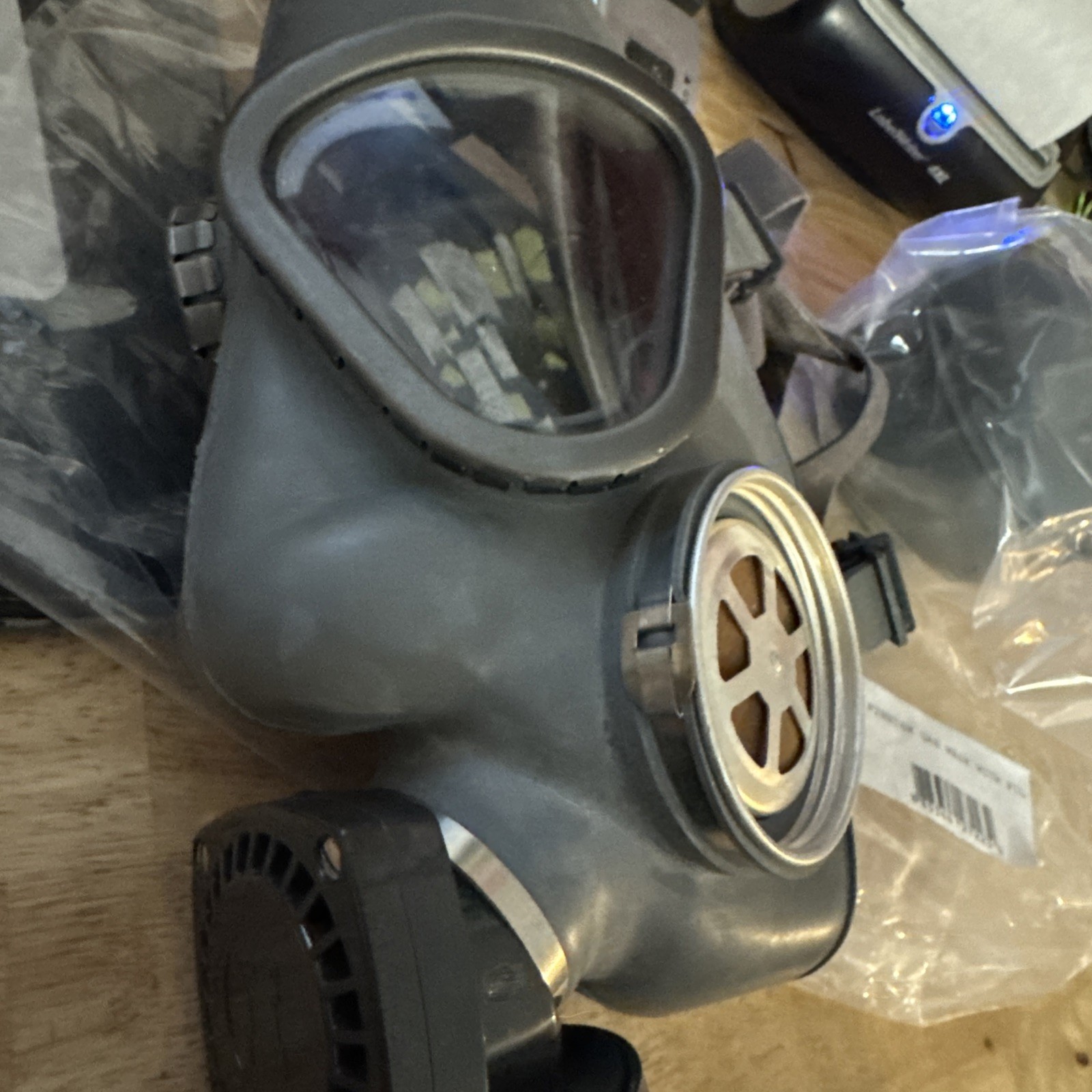 Finland Gas Mask New/Old Stock Clear Insert NATO 40mm Filter NBC Nuke Army Surpl