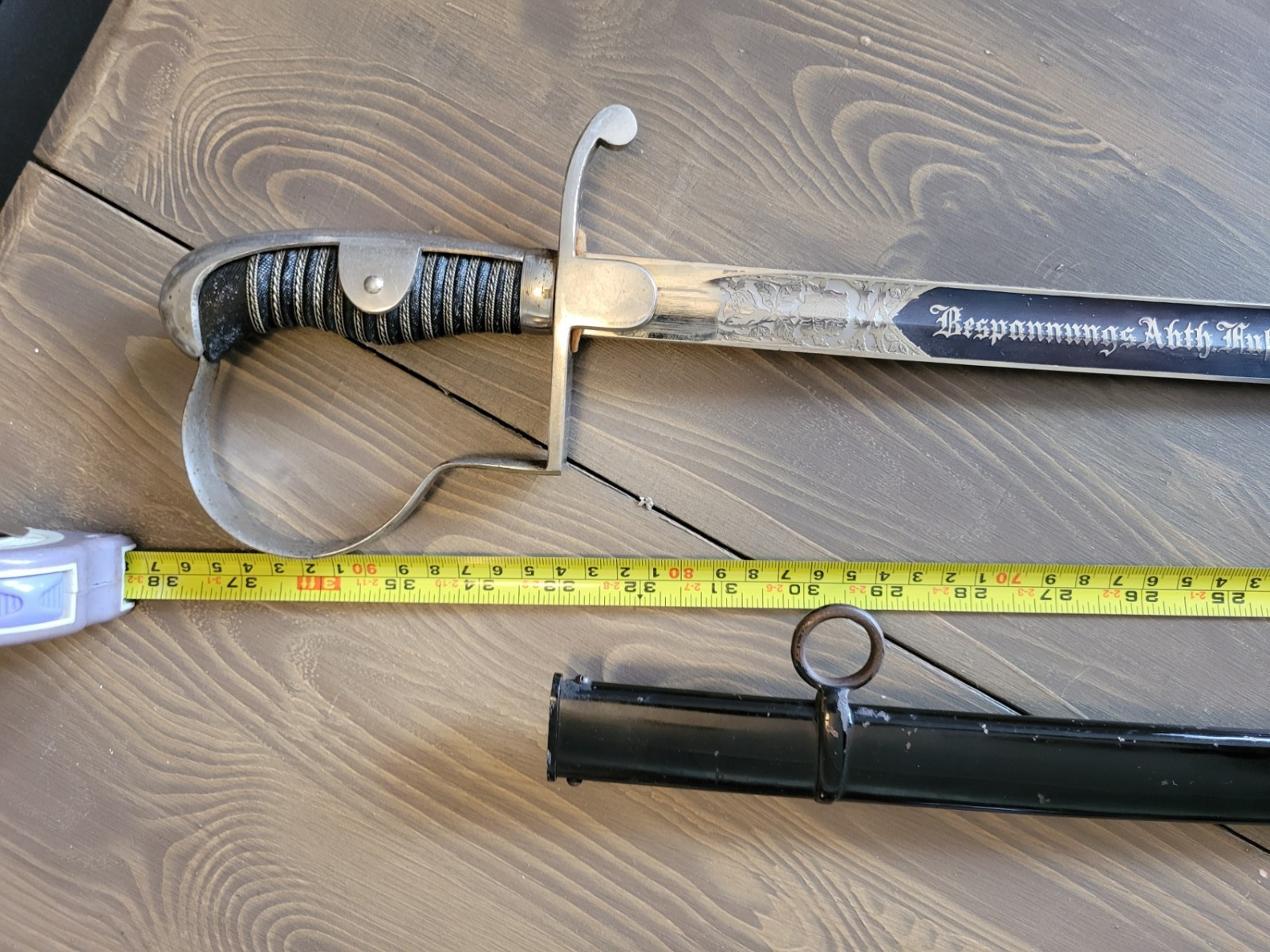 WWI German Presentation Artillery Officer's Sword, Rose Motif