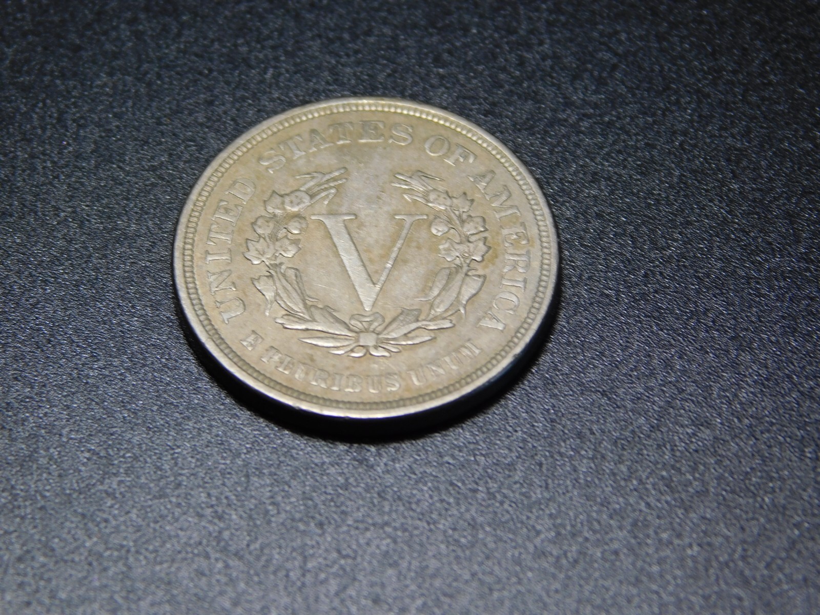 OLD US COIN 1883 LIBERTY HEAD NICKEL NO CENTS