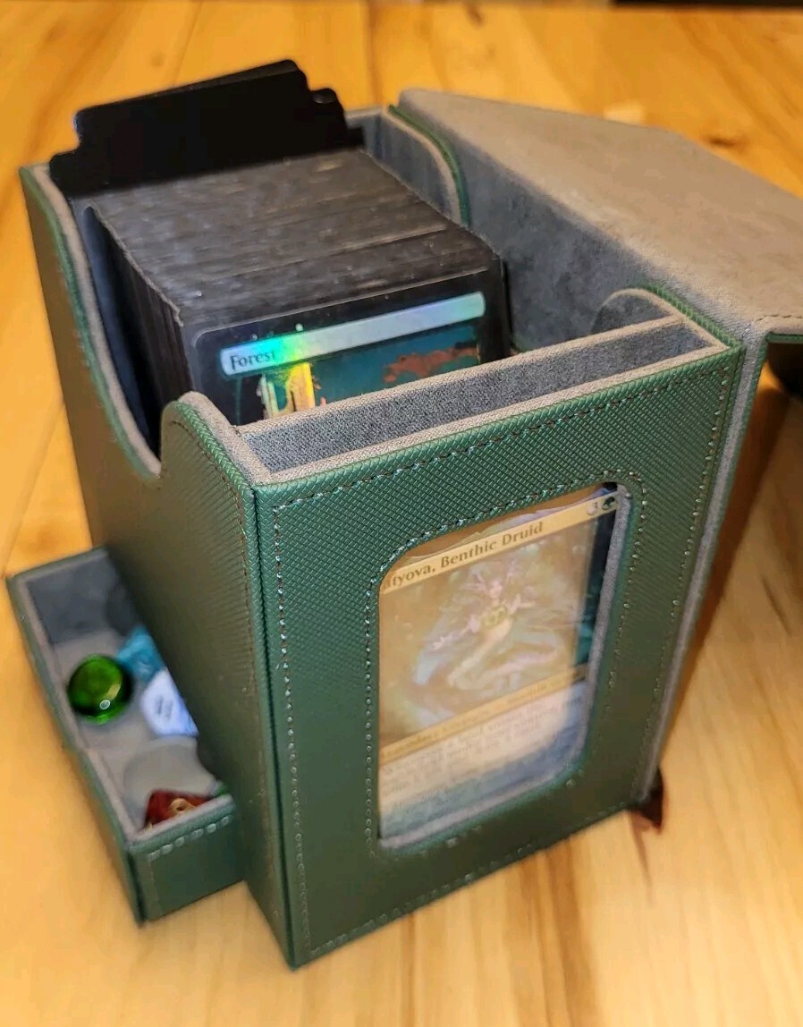 MTG Commander Deck Card Box Display Window Dice Drawer 100+ Double Sleeved Green
