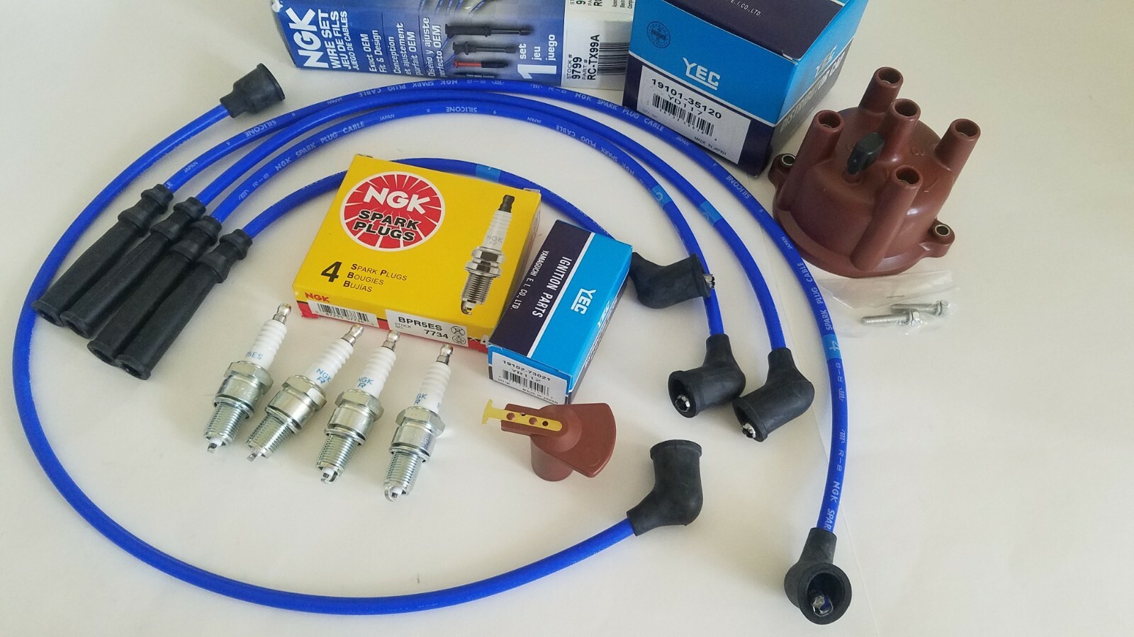 Toyota 22R RE Pickup & 4-Runner 84-92 NGK Spark Plugs & Wires - YEC Cap & Rotor