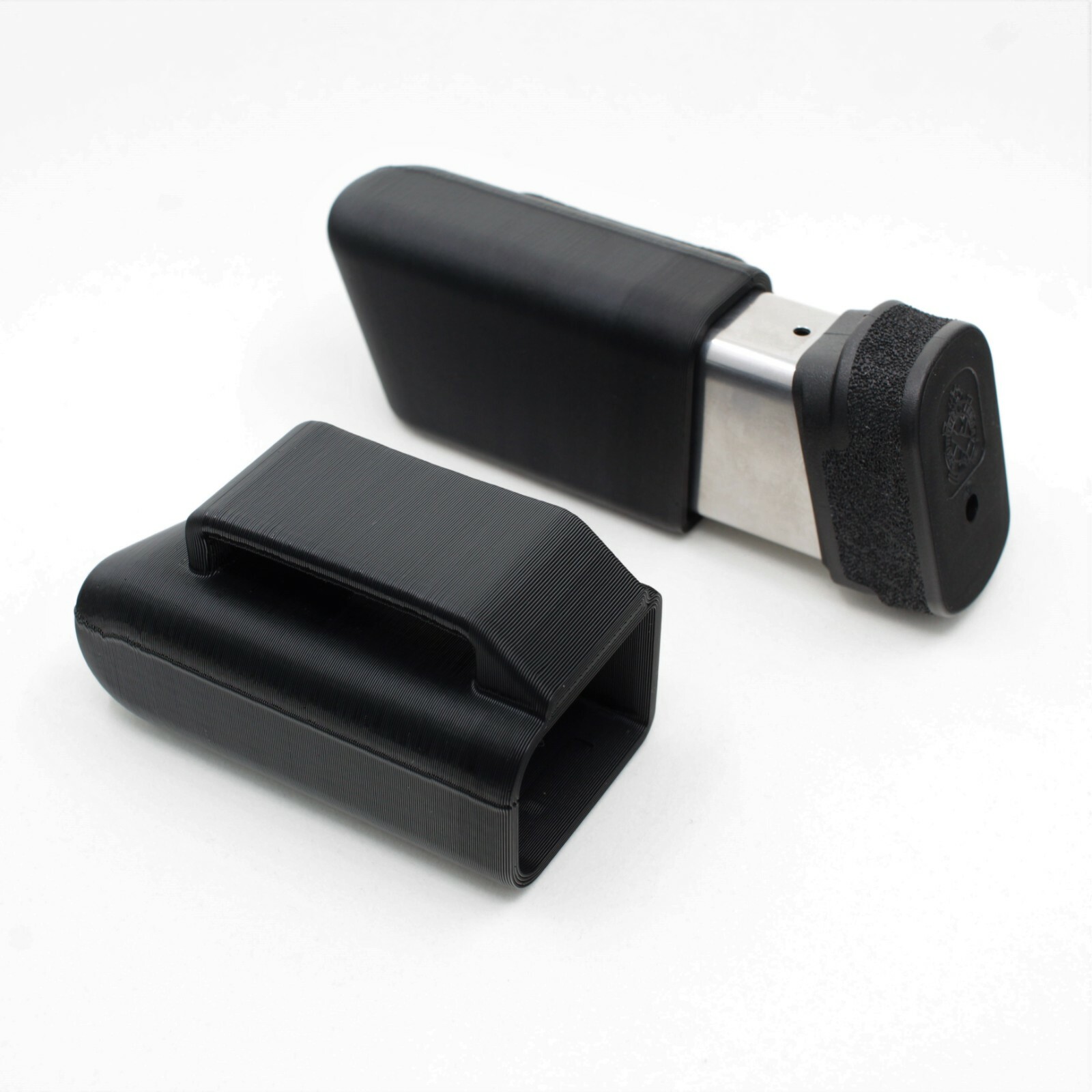 MAGAZINE POUCH FOR SPRINGFIELD HELLCAT 9MM - RH SHOOTER - For Belt Up To 1.5"