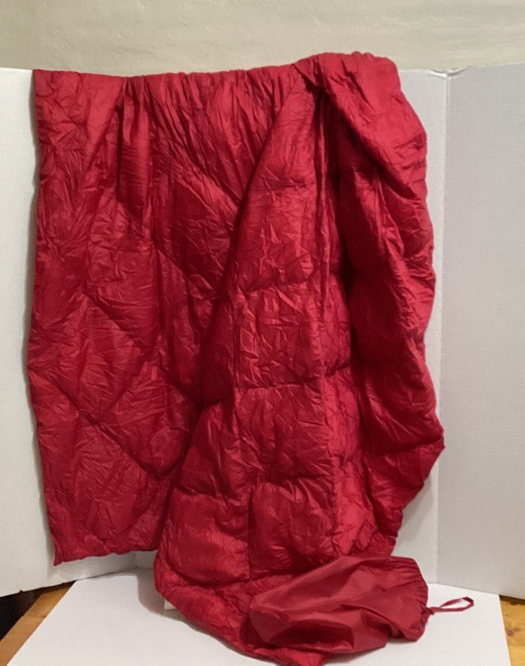 32 Degrees Heat Packable Down Blanket 50" x 63" Red Puffer Camping Travel