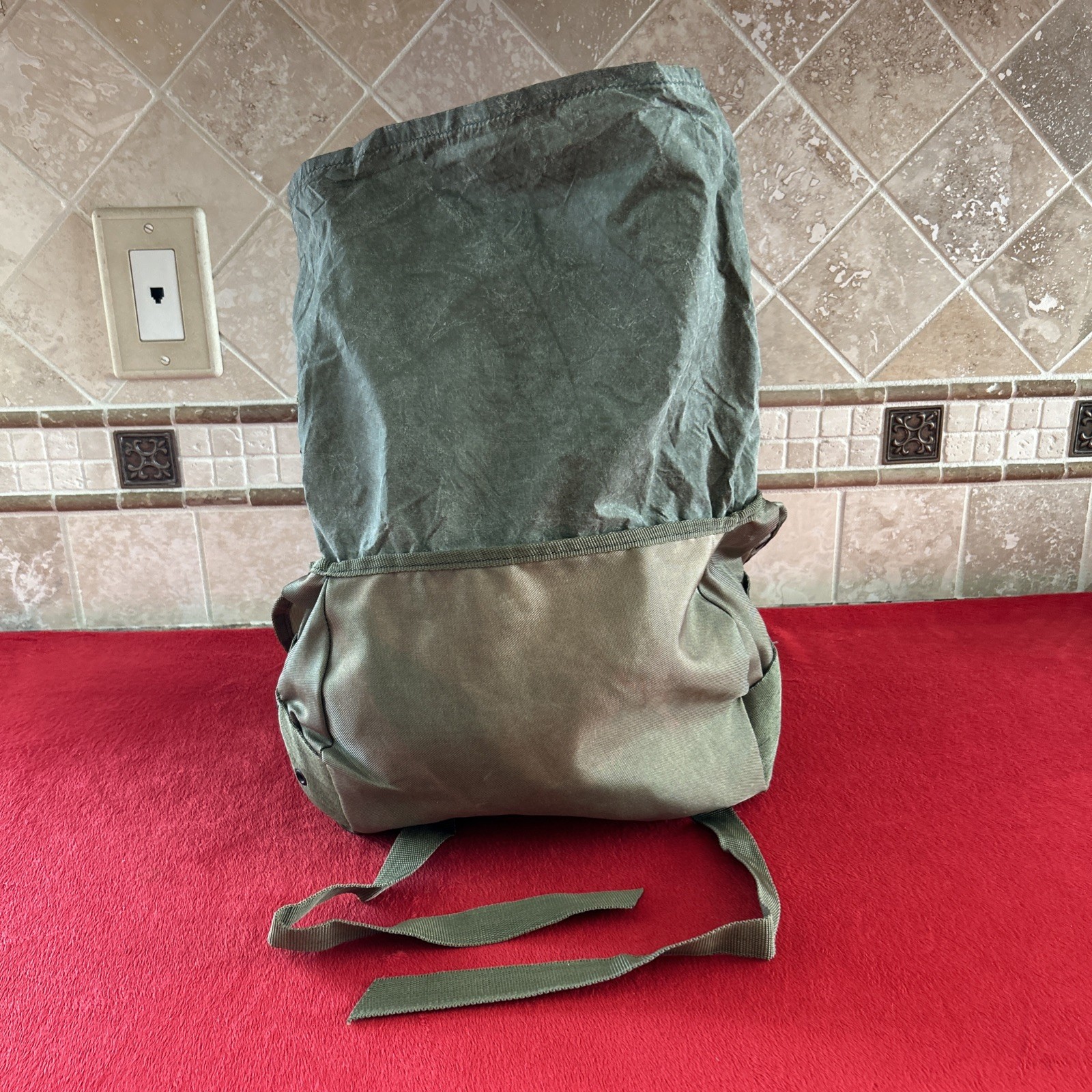 Vintage 1990's OG 106 Nylon Duck Field Training Butt Pack