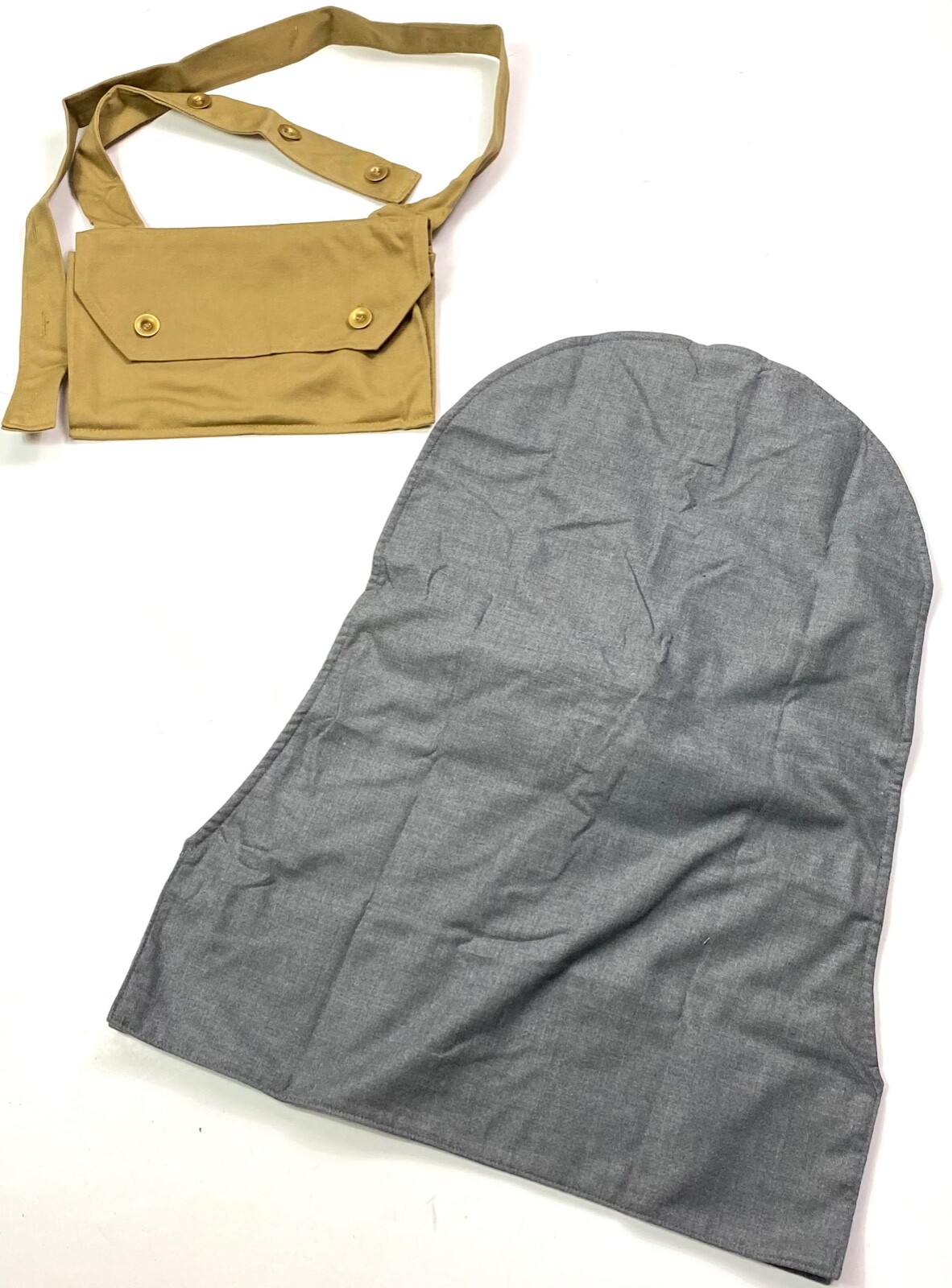 WWI BRITISH GAS SMOKE PH HOOD P HELMET & CARRY BAG