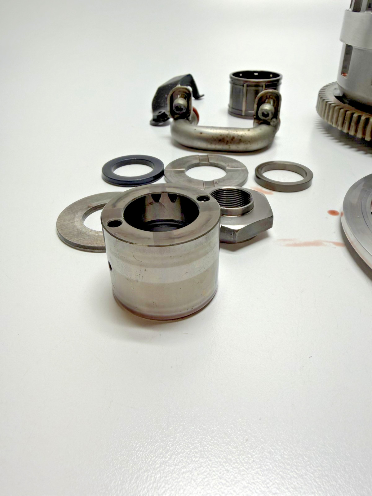 Clutch Primary Basket Plate Assy OEM 2017-2020 18 19 20 Yamaha YZF R6 YZF R6