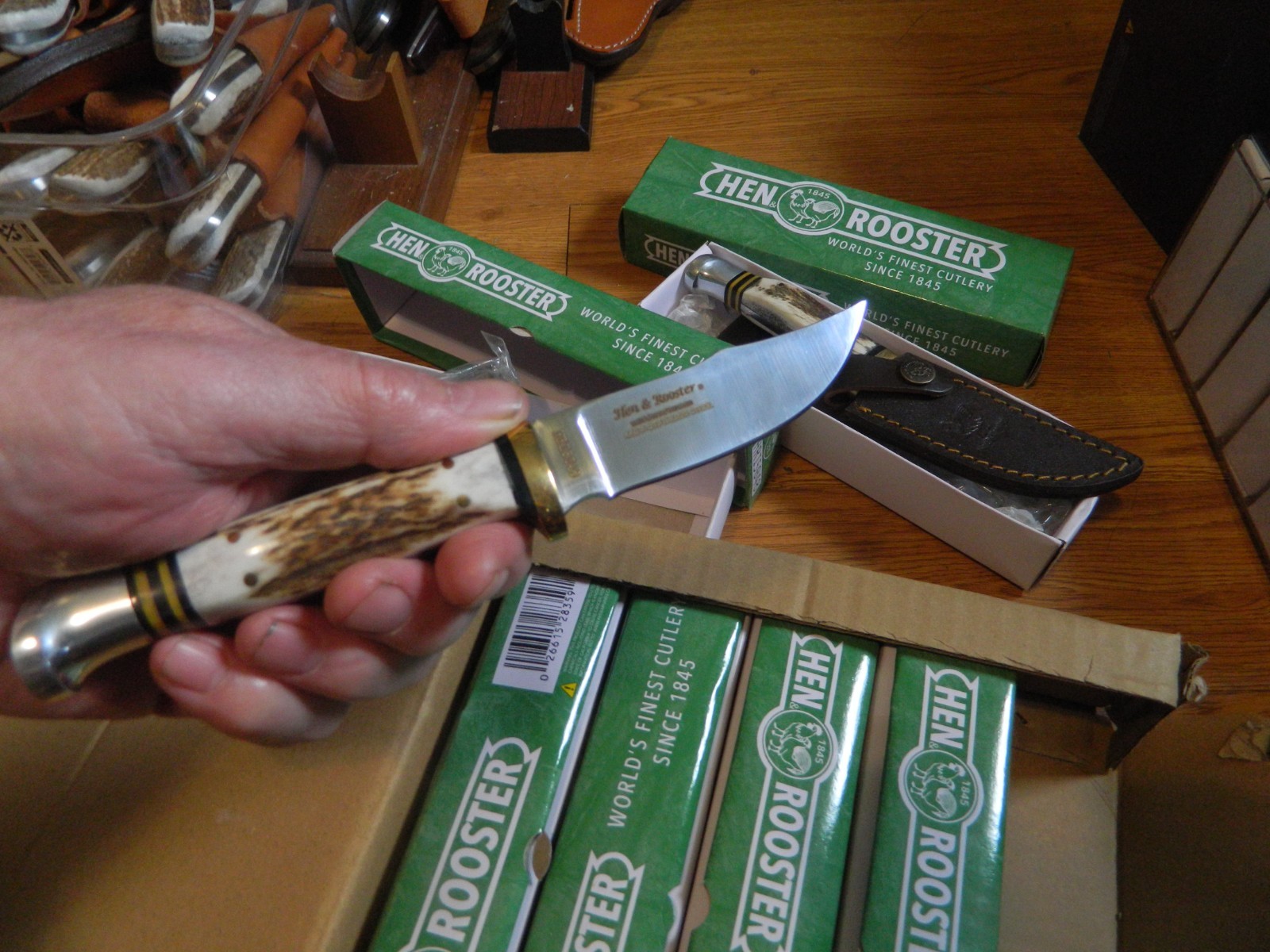 HEN & ROOSTER Fixed Blade KNIFE Stag Handle w/ Original Leather Sheath HR-5048