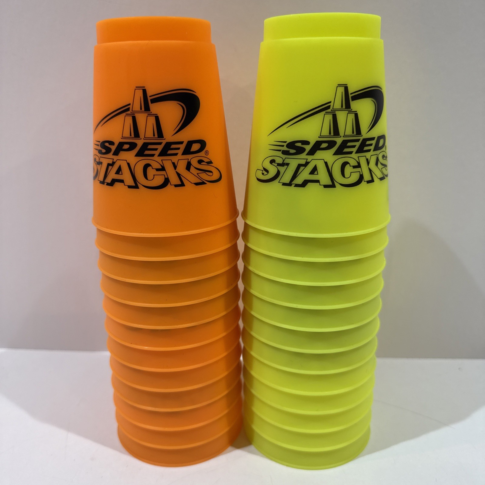 Speed Stacks WSSA Official Cups 2 Stacks of 12 - Yellow & Orange- FREE SHIP!