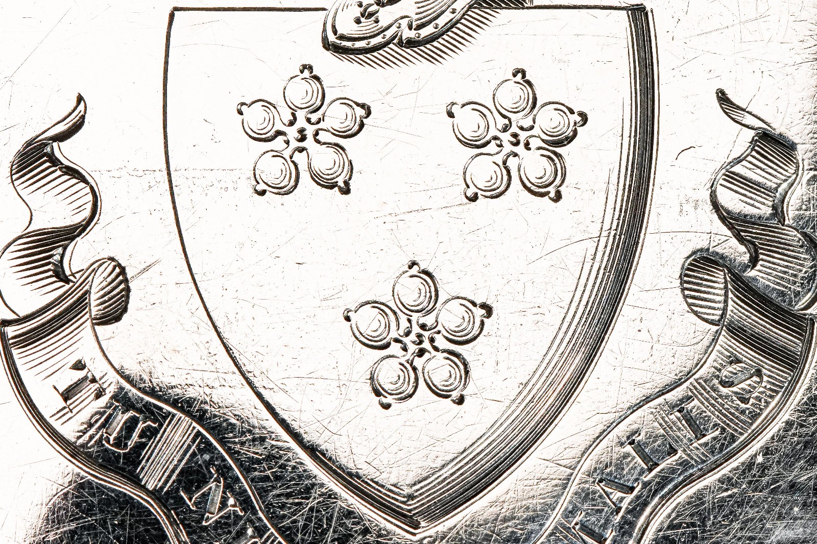 Stunning Antique Victorian Sterling Silver Cigarette Case Armorial Herladic