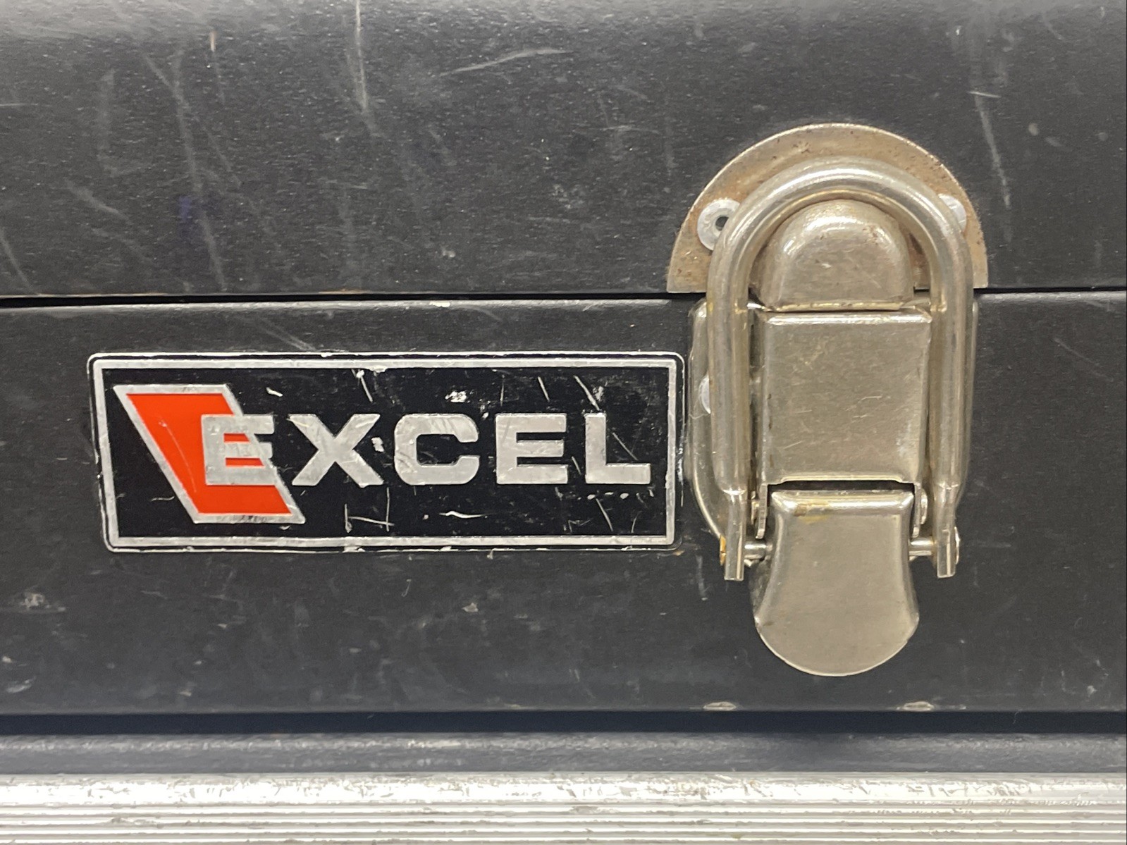 VINTAGE EXCEL 20" STEEL TOOL BOX w/TRAY 3 Drawer Structurally In Good Condition