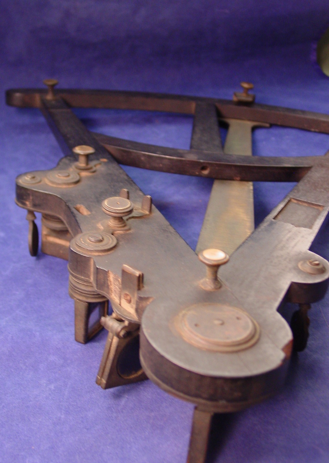 18th Century James Chapman Large 17" Marine Hadley's Quadrant Scroll Work on Arm