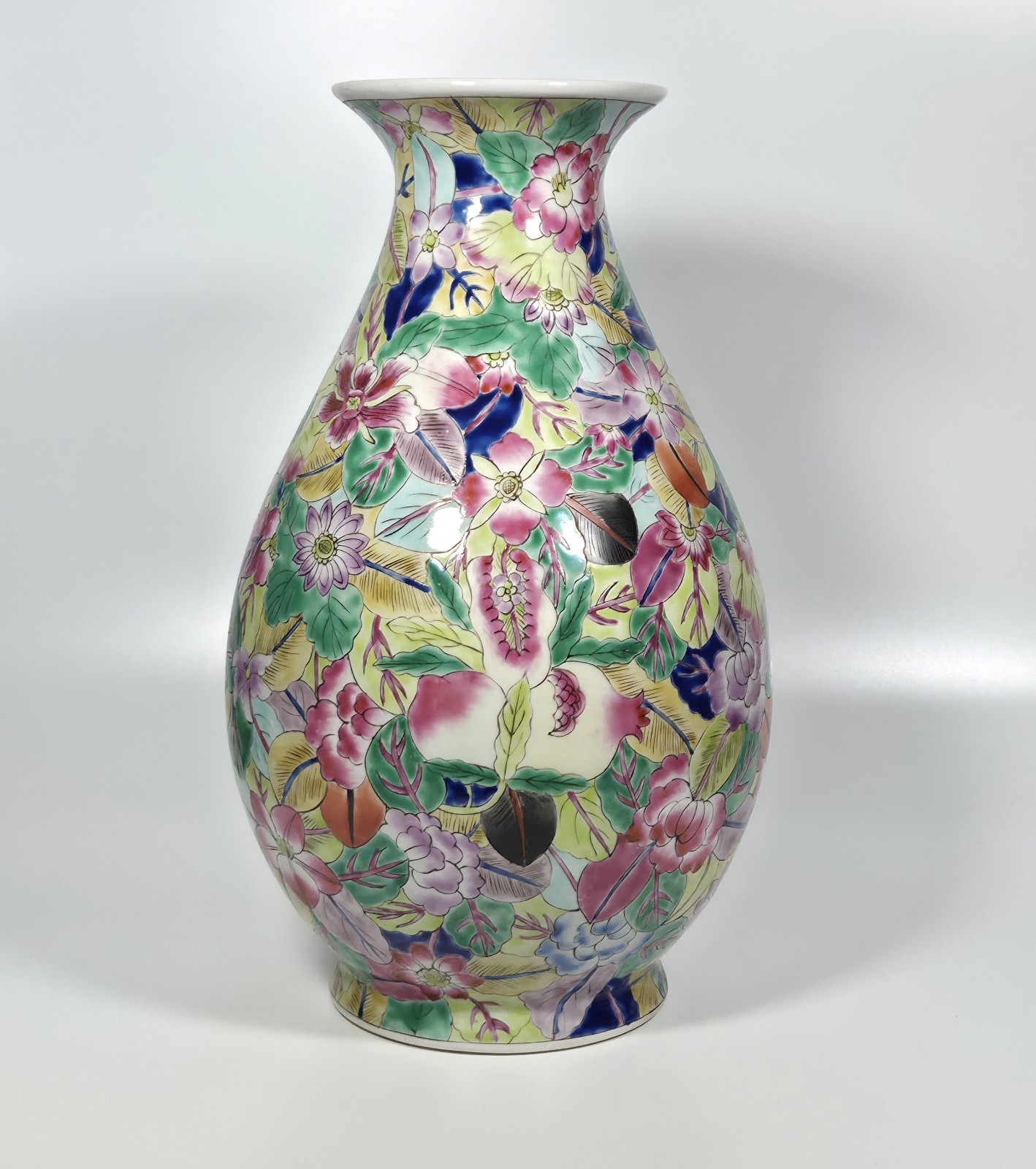 Vintage 14" Chinese Millefleur and Pomegranate Fruit Vase