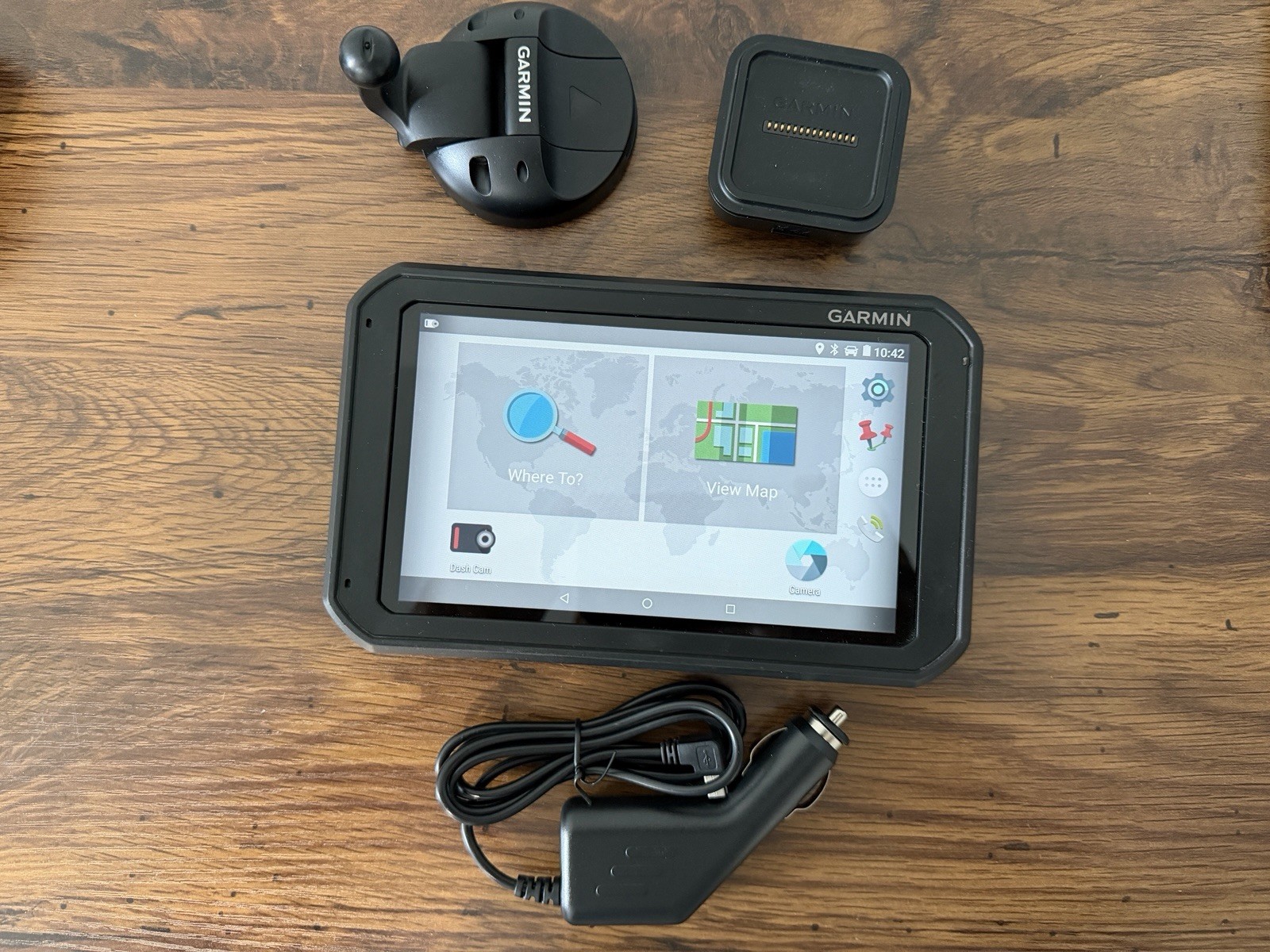 Garmin Fleet 780 GPS w/ built in Dash Cam &  Lifetime Maps