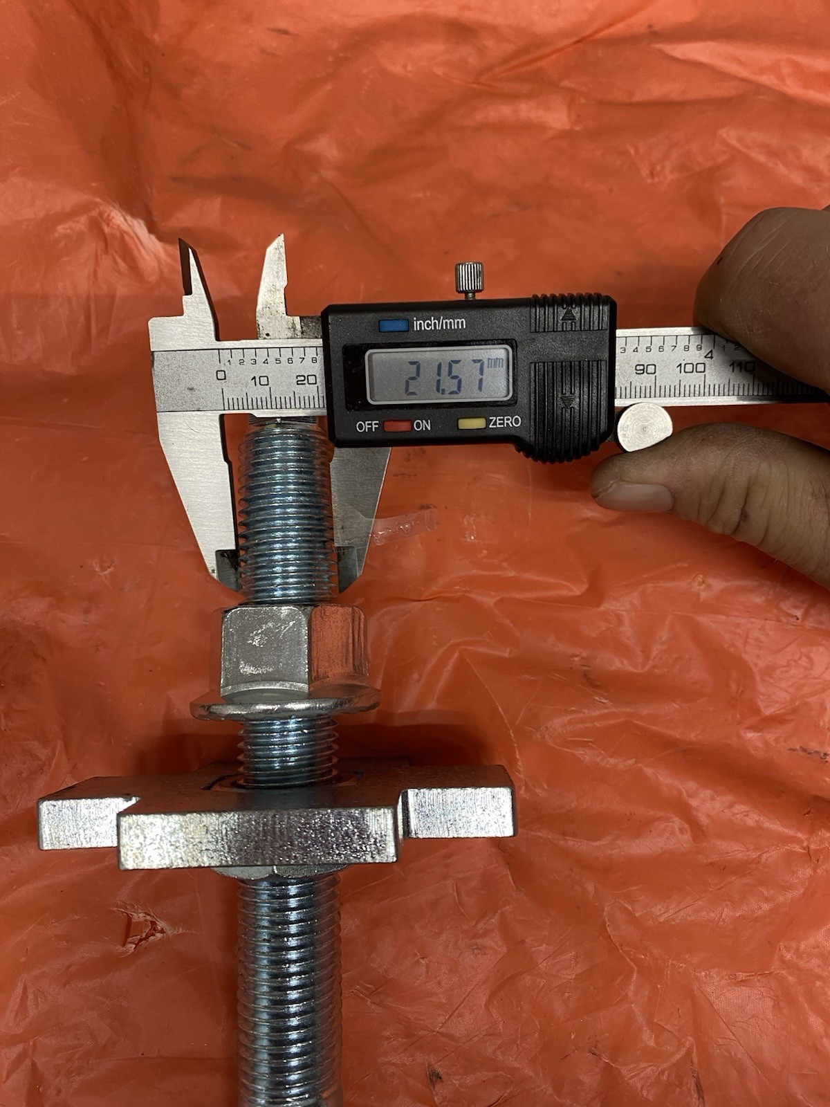 1 Ton Excavator Track Tensioner Chinese China Agt