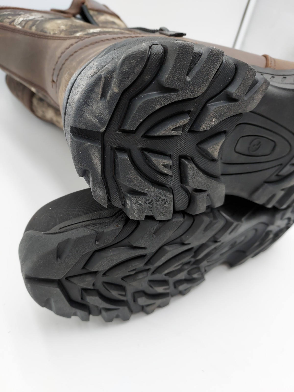 Magellan Outdoors Men's Sz 7D Snake Shield Armor 3.0 Realtree Edge APX (K4-D5)