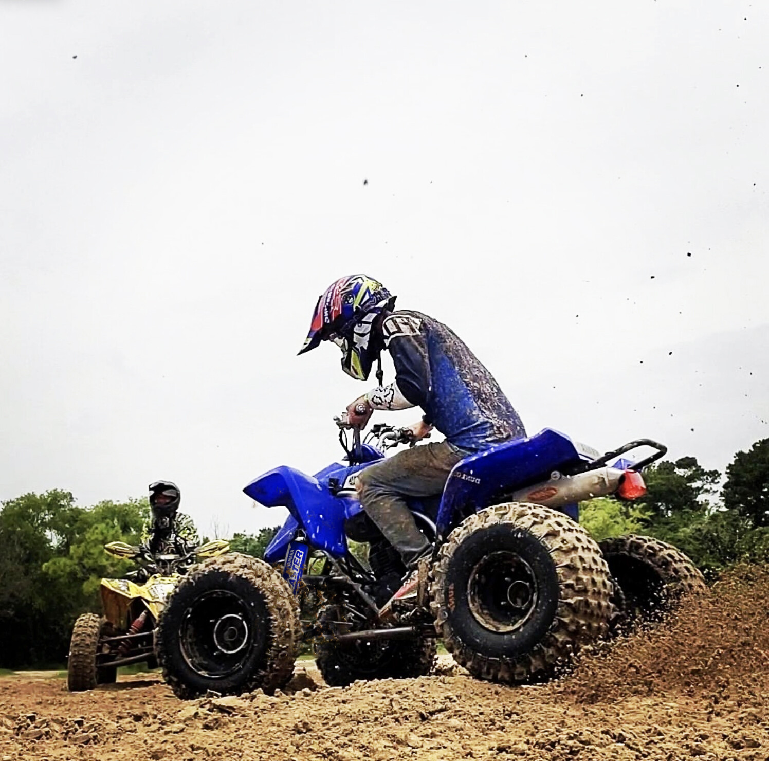 Front+Rear Blue Shock Covers + Brake Pads for Yamaha Blaster YFS 200 (2003-2006)