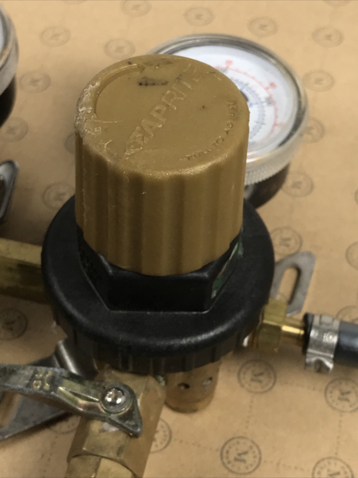 Taprite Dual Pressure Co2 Beer Soda Regulator 5740 Excellent