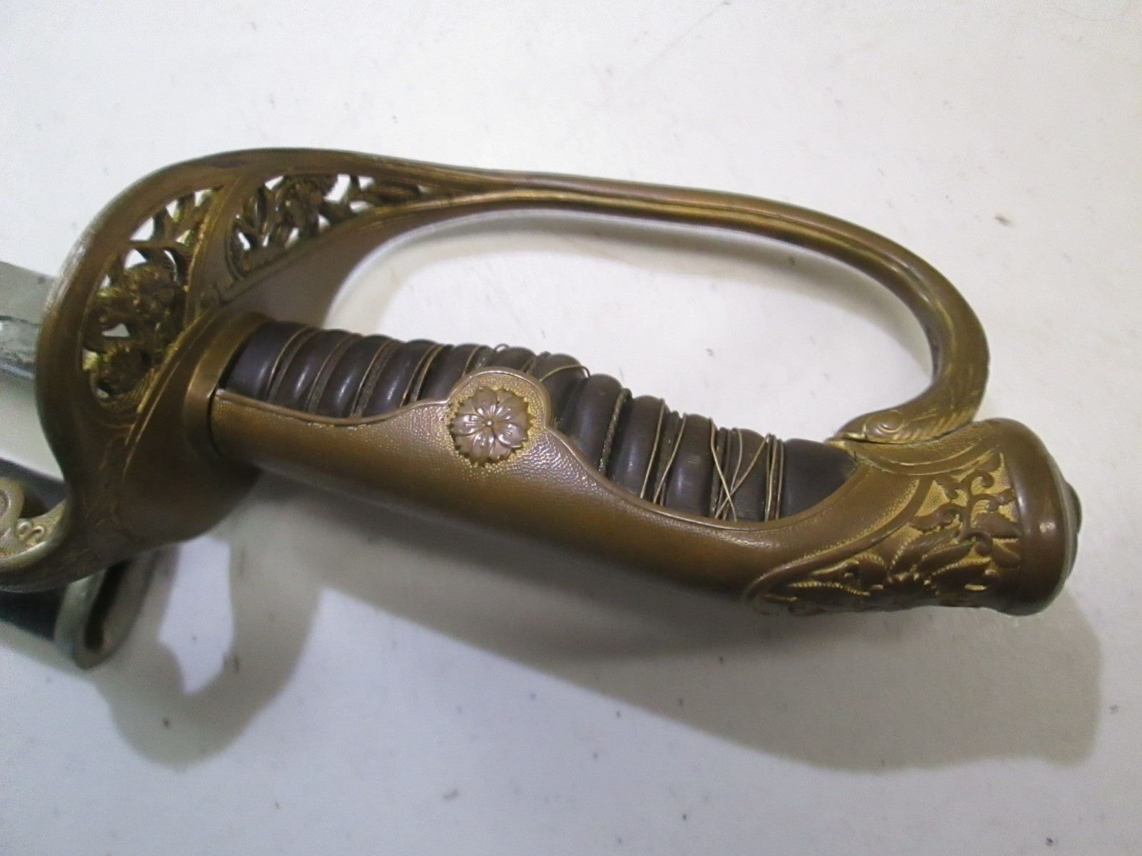 WWII JAPANESE POLICE OFFICERS PARADE SWORD MARKED TOKYO JAPAN SUYA WITH SCABBARD