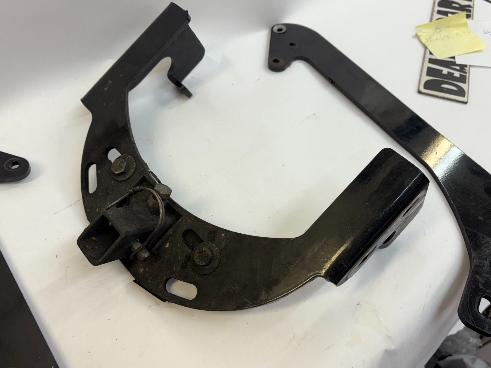 Harley 09-13 trailer hitch receiver mount bracket