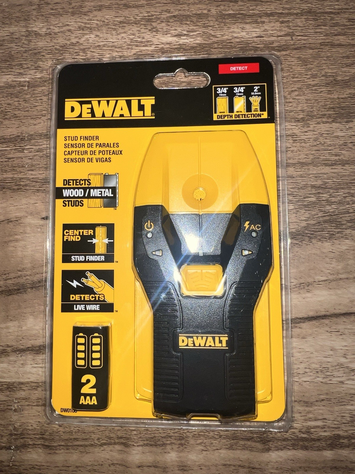 DEWALT Stud Finder, 3/4” Depth Detection, Ideal For Wood And Metal, DW0100