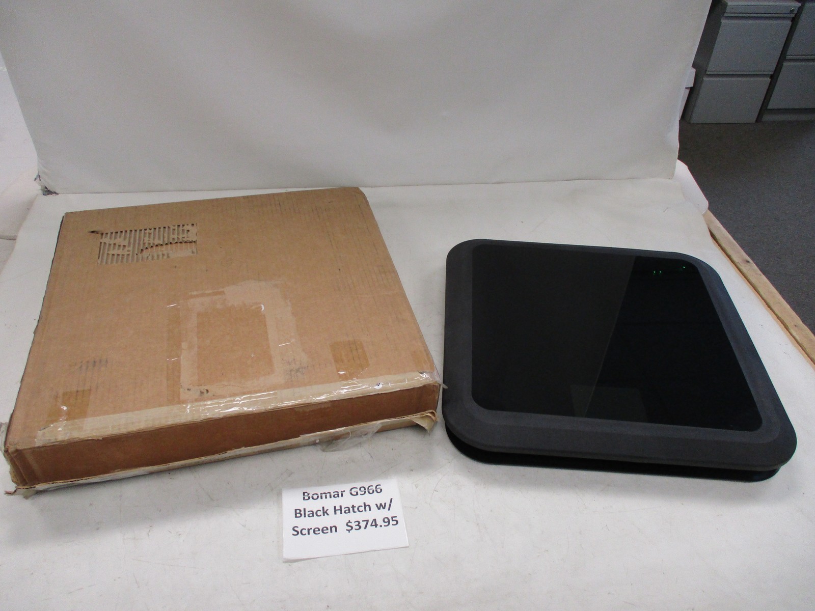 BOMAR G966 ESCAPE HATCH W/ SCREEN 19 7/8" BLACK G966-1111 MARINE BOAT