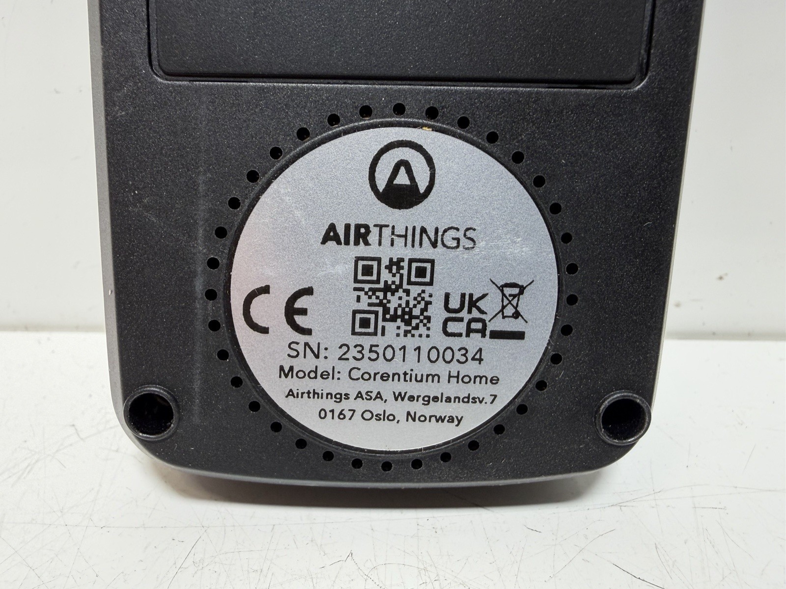 Used Airthings 2350 Battery Operated Digital Radon Detector LED Display Portable