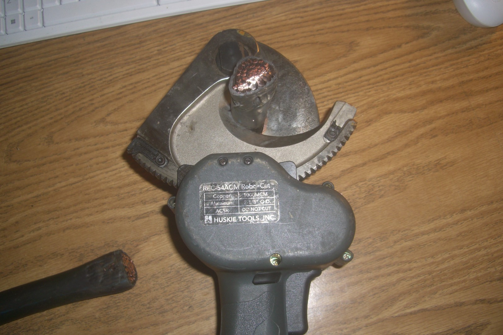 Huskie battery cable cutter REC-54 ACM TOOL ONLY