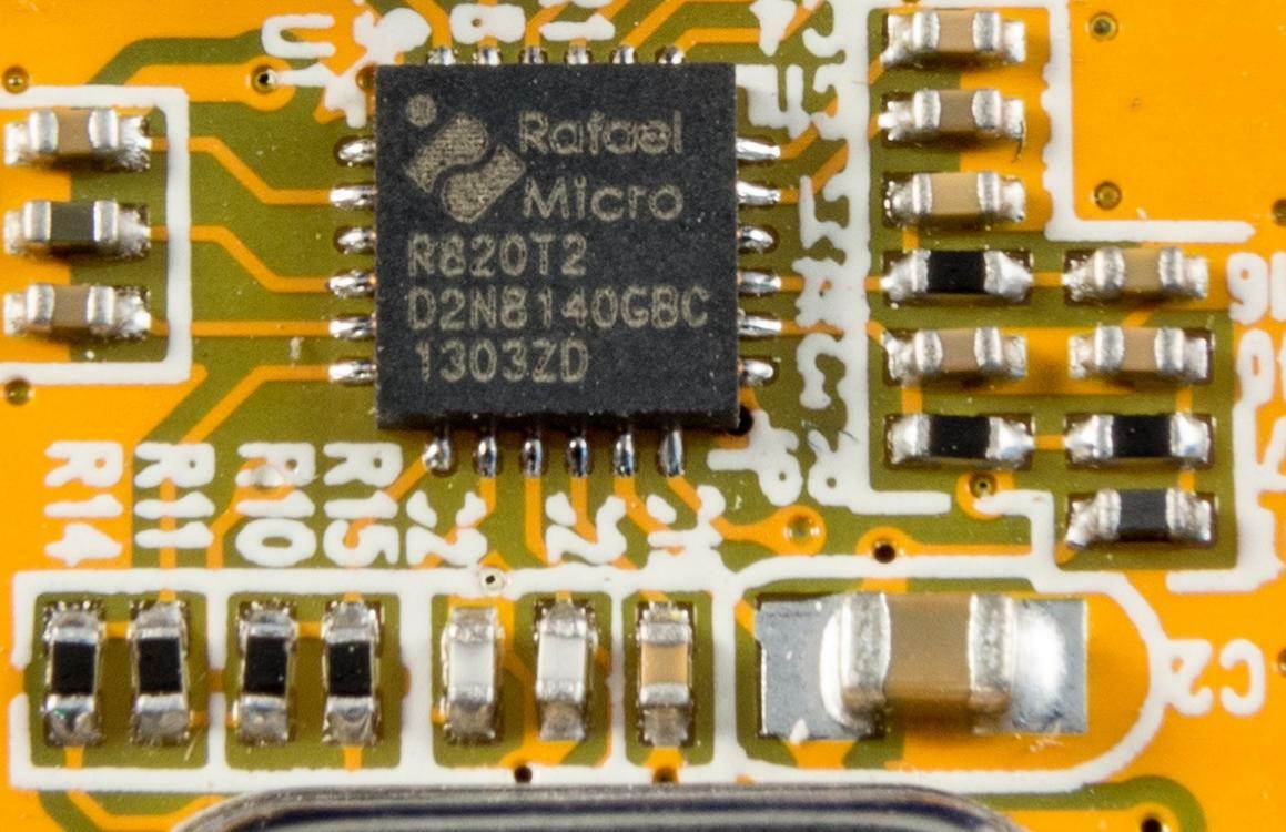 "DARK KNIGHT" DUAL TCXO RTL-SDR RADIO (2x) RTL2832U+R820T2-TCXO (0.5ppm)