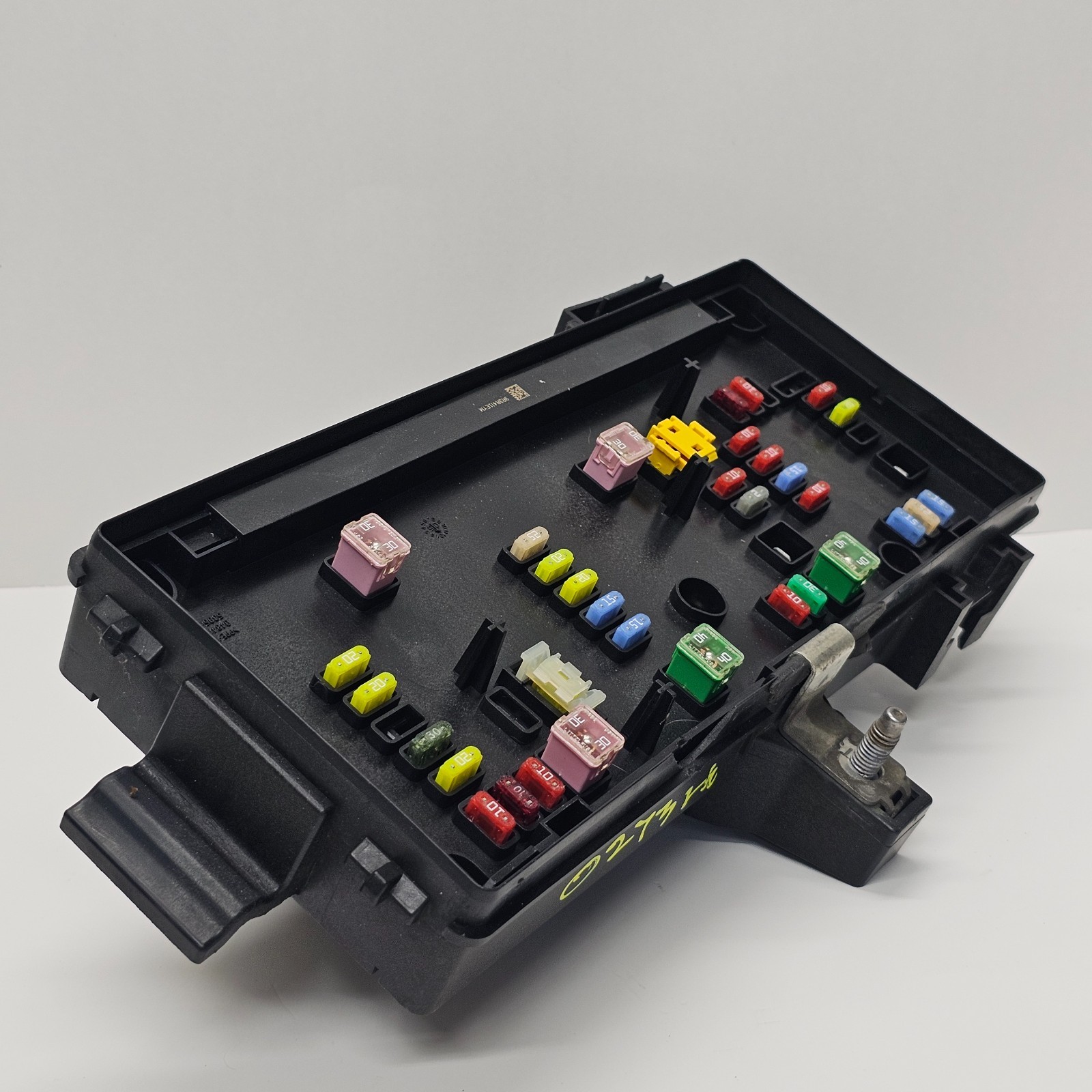 2006-2007 Dodge RAM TIPM Fuse Box TIPM Totally Integrated Power Module SEE NOTE