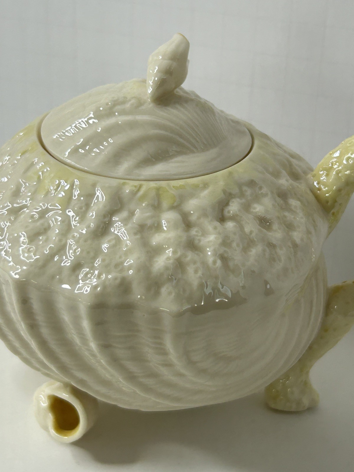 Antique Vintage Belleek Ireland Neptune Yellow Limpet Seashell Teapot w/ Lid