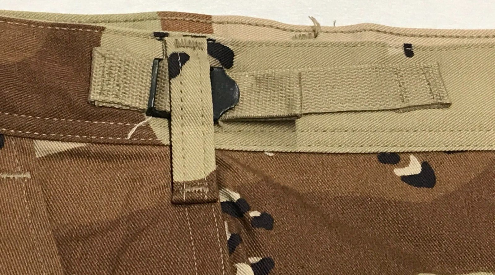 Wrangler 1991 6 Color Desert BDU Trousers USGI NYCO X Large Short NOS w/ Stains