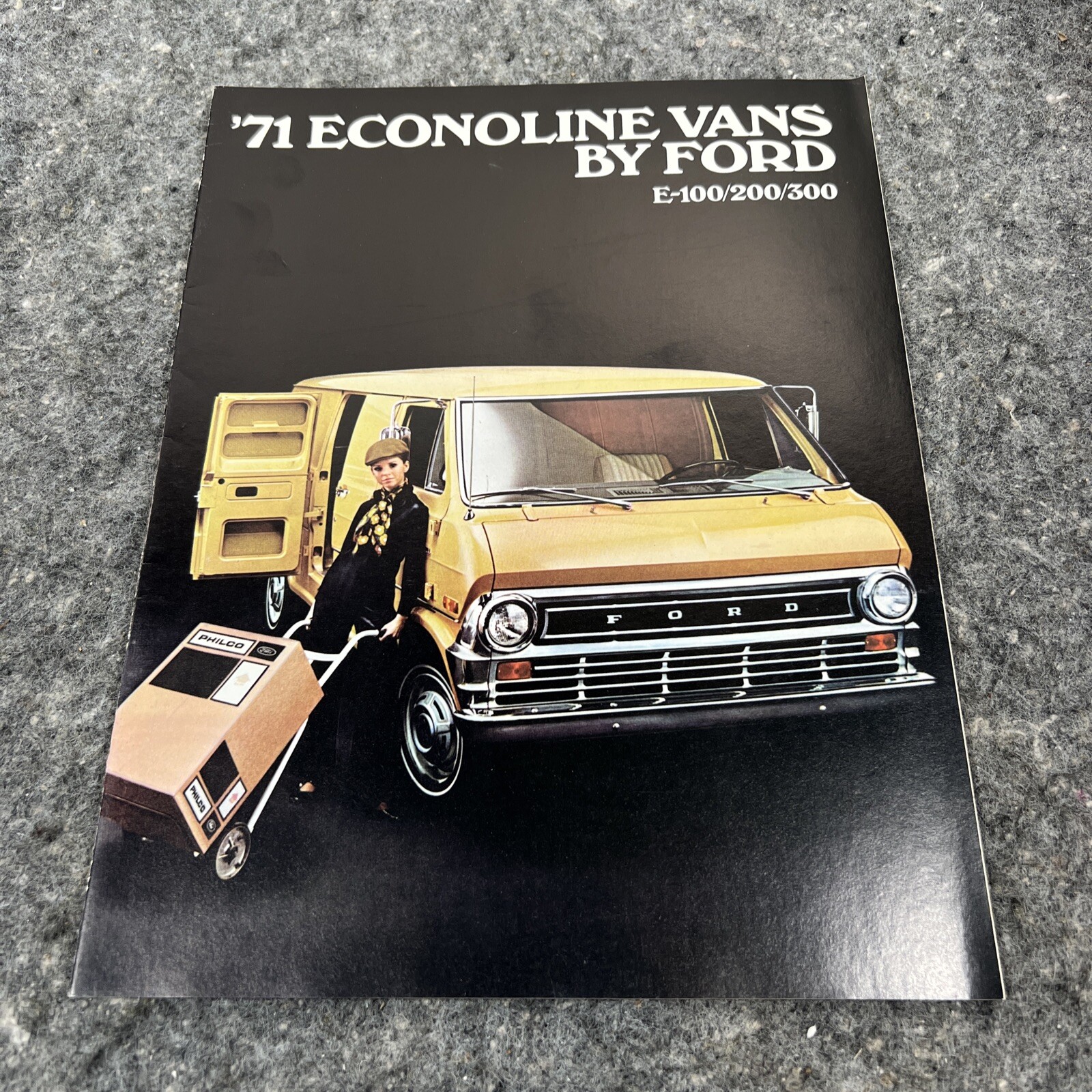 1971 Ford EconoLine Vans Sales Brochure