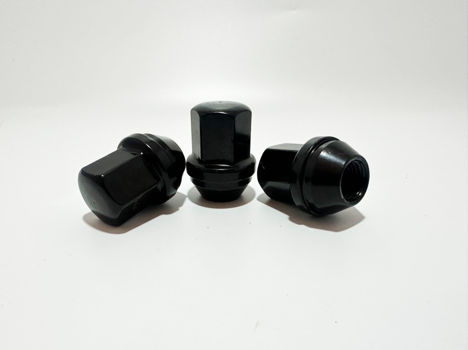 20 Black 14x1.5 Dodge Challenger Charger Hellcat Srt8 OEM Factory Style Lug Nut