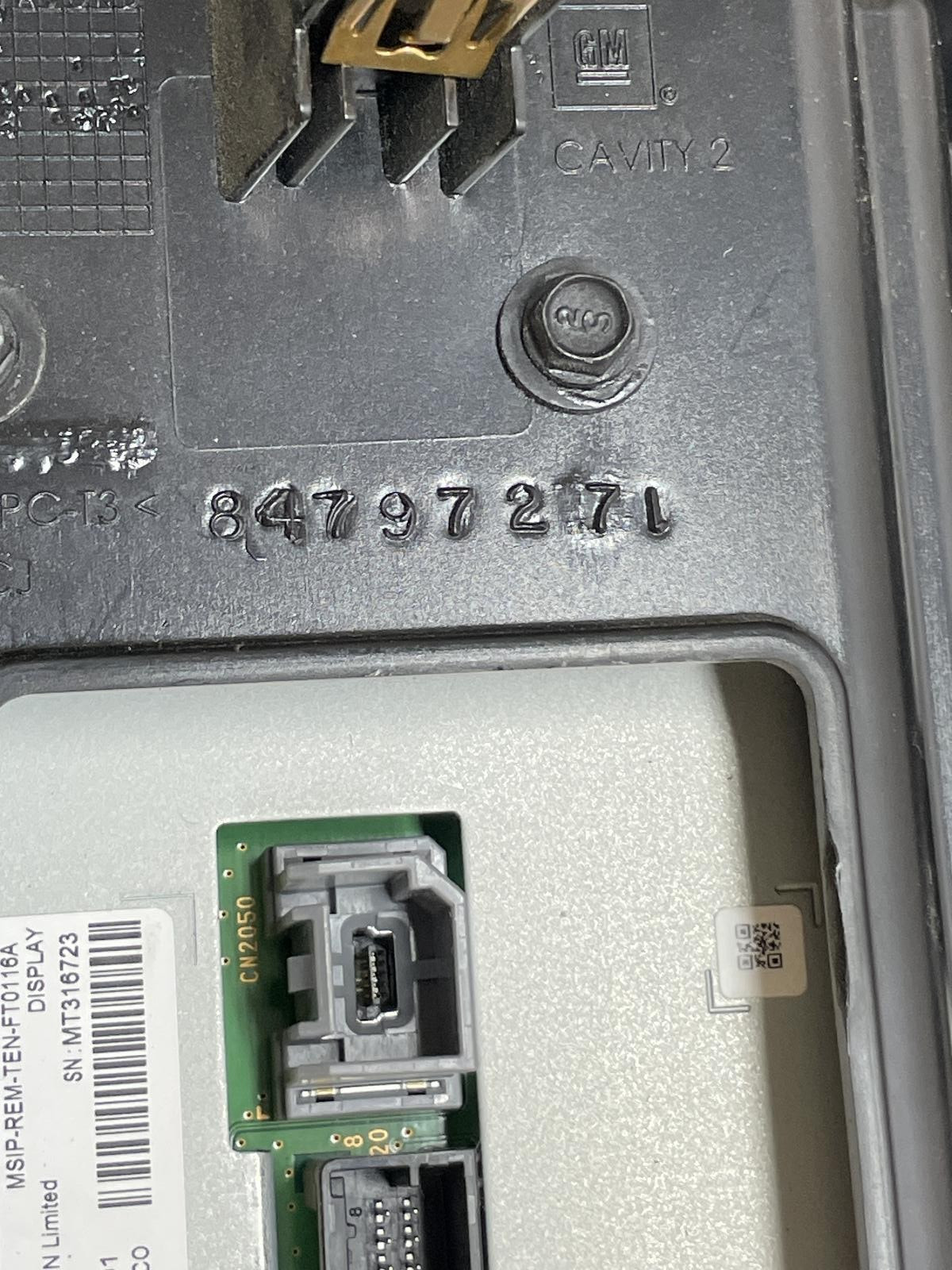 2021 CHEVY SILVERADO 2500 RADIO CONTROL PANEL 8" DISPLAY 84799539 HEAT/AC DASH