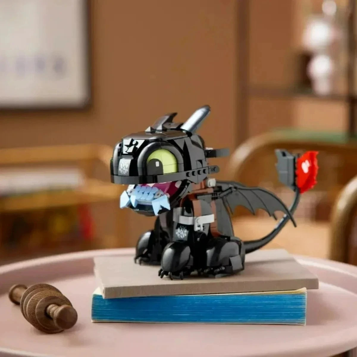 Miniso Disney Toothless 10375 Building Set 784PCS How To Train Your Dragon Model