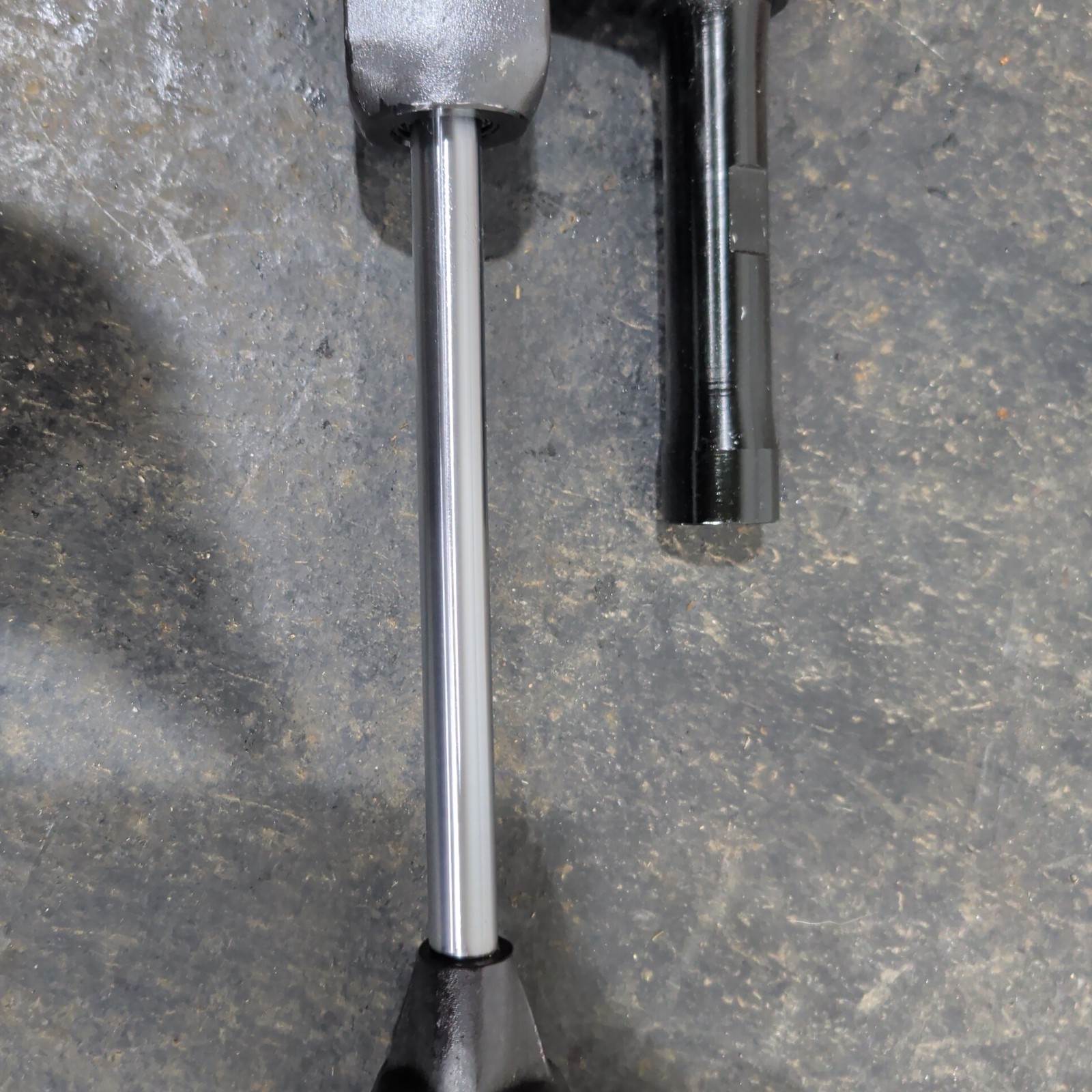 Volvo Penta Power Steering Actuator # 21910902 (3862513, 3860883)