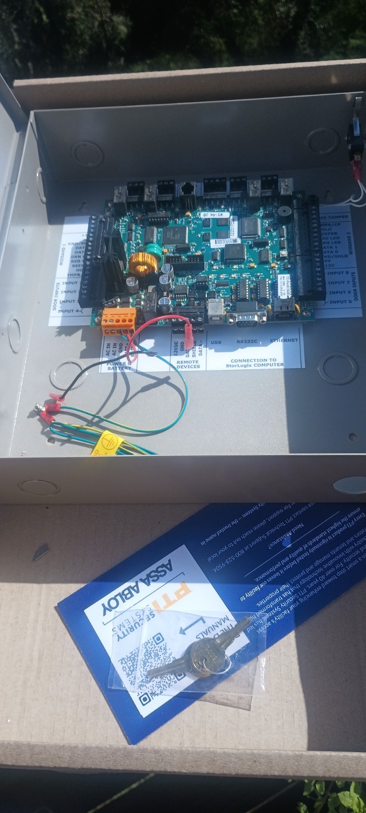 PTI Security Systems Falcon XT In Locking Box