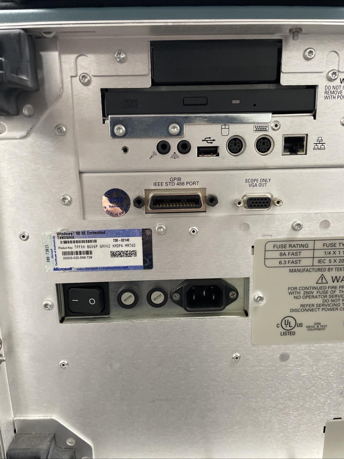 Tektronix CSA8000B Communication Analyzer Working NO SAMPLING MODULE! Unit only!