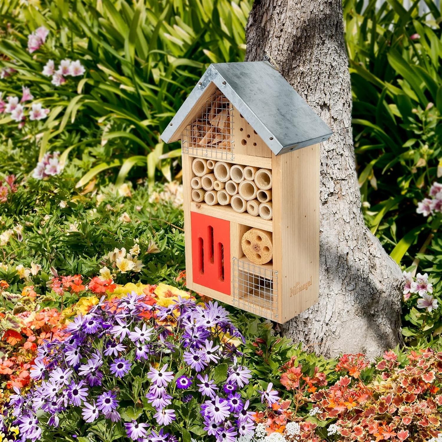 Compact Garden Insect House for Ladybugs, Bees & Butterflies – 3.5 x 6 x 10 in
