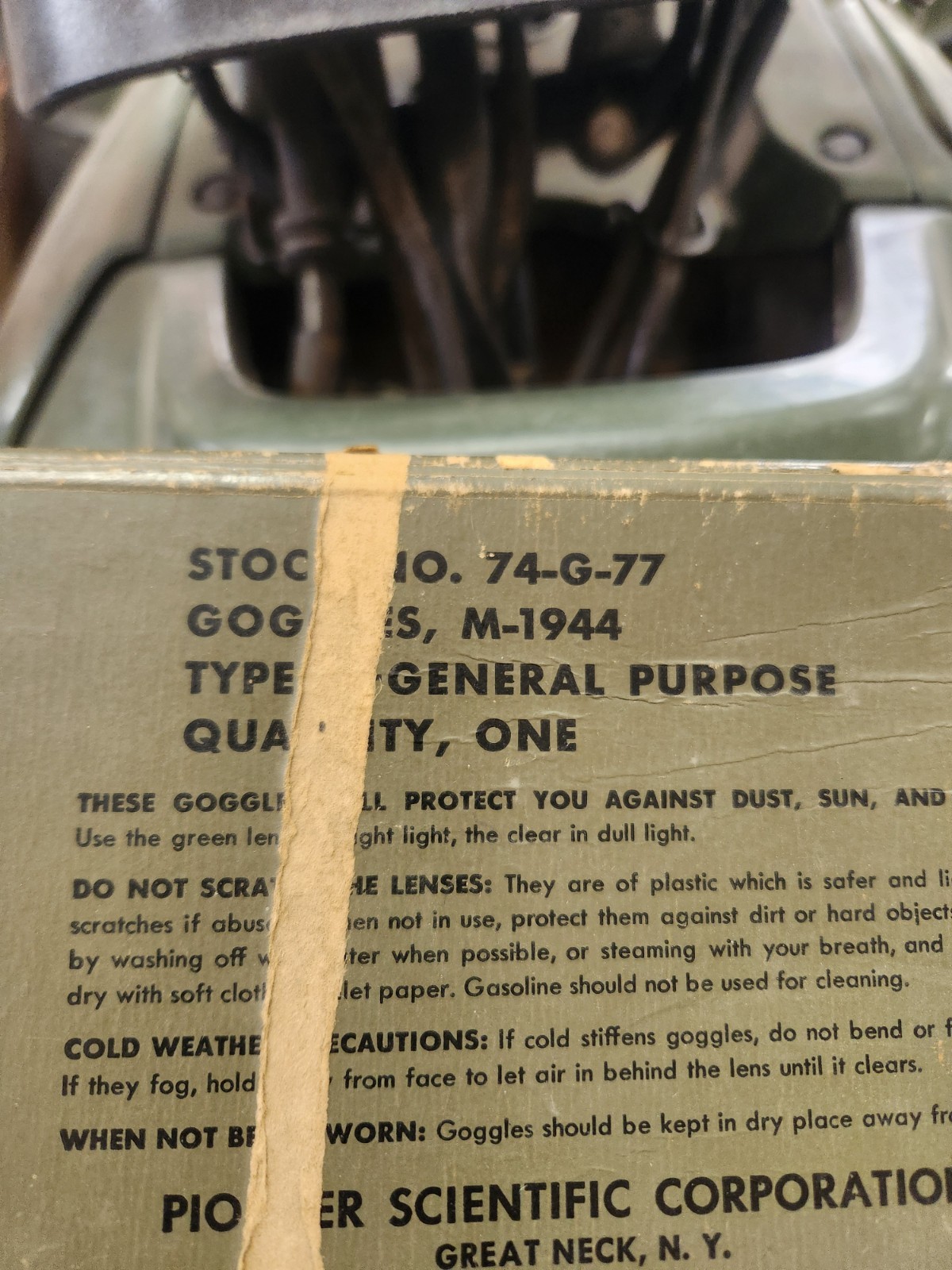 US Army M-1944 Goggles in Original Box w/Spare Len American Optical Company
