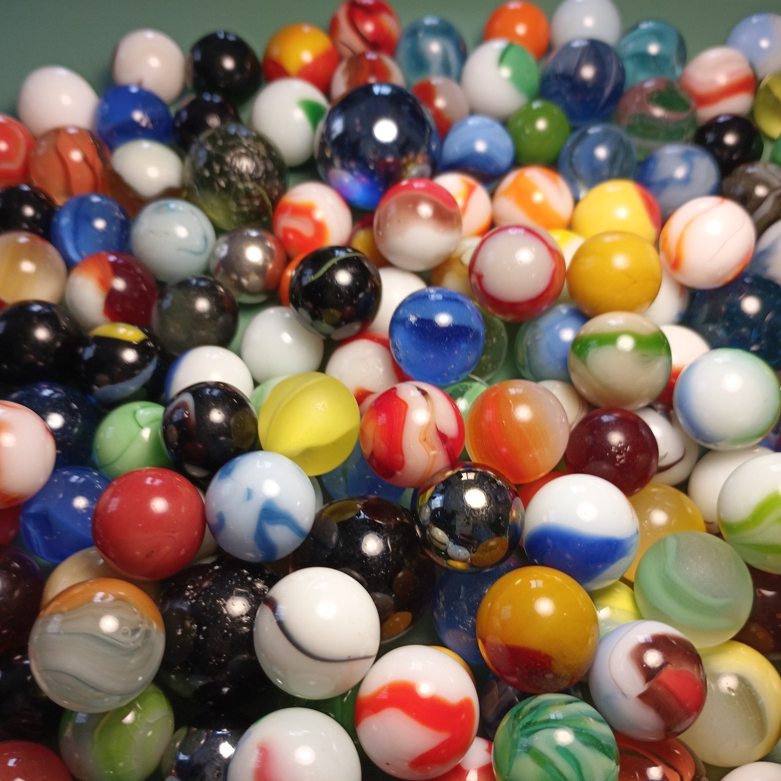 Marble Lot Of 2 Lbs 14 Oz