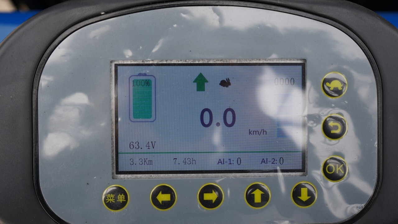 New 2 Ton Rated Capacity TYPHON Electric Forklift Lifter w Side Shift, 3 Stage