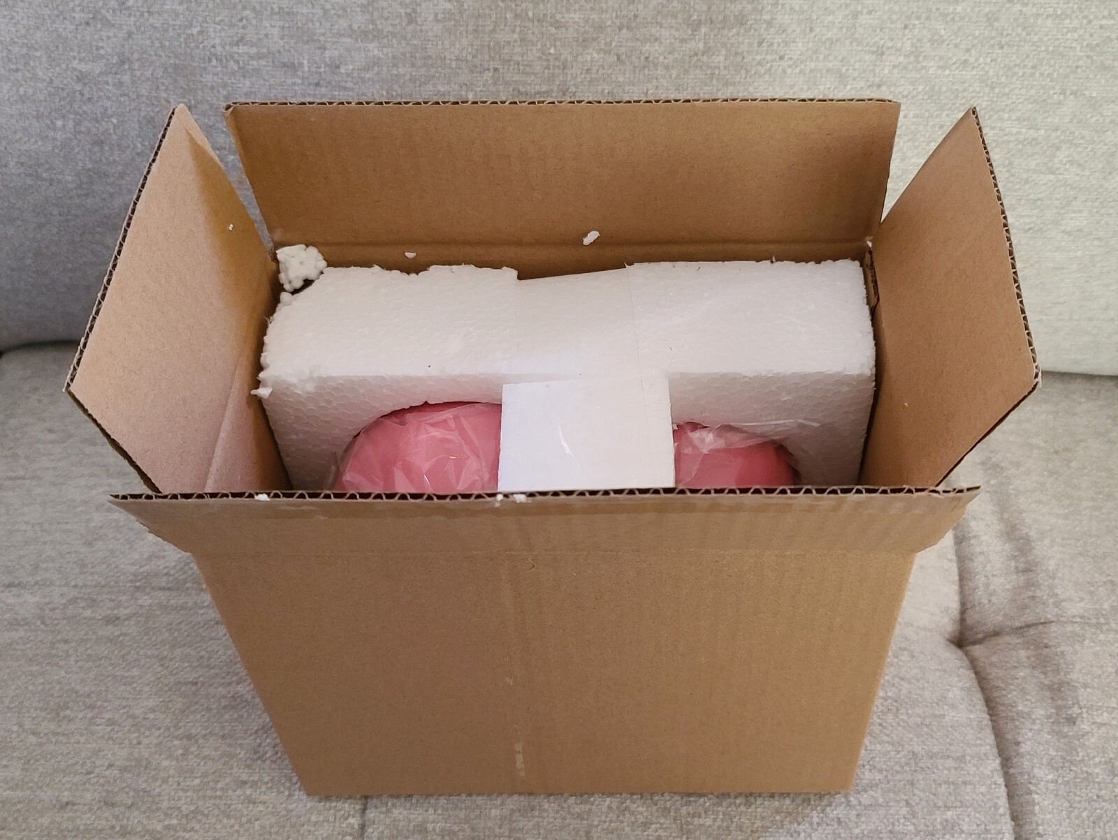 NEW Delirium Tremens Pink Ceramic Elephant 8"x6" Logo Belgian Beer Sculpture Bar